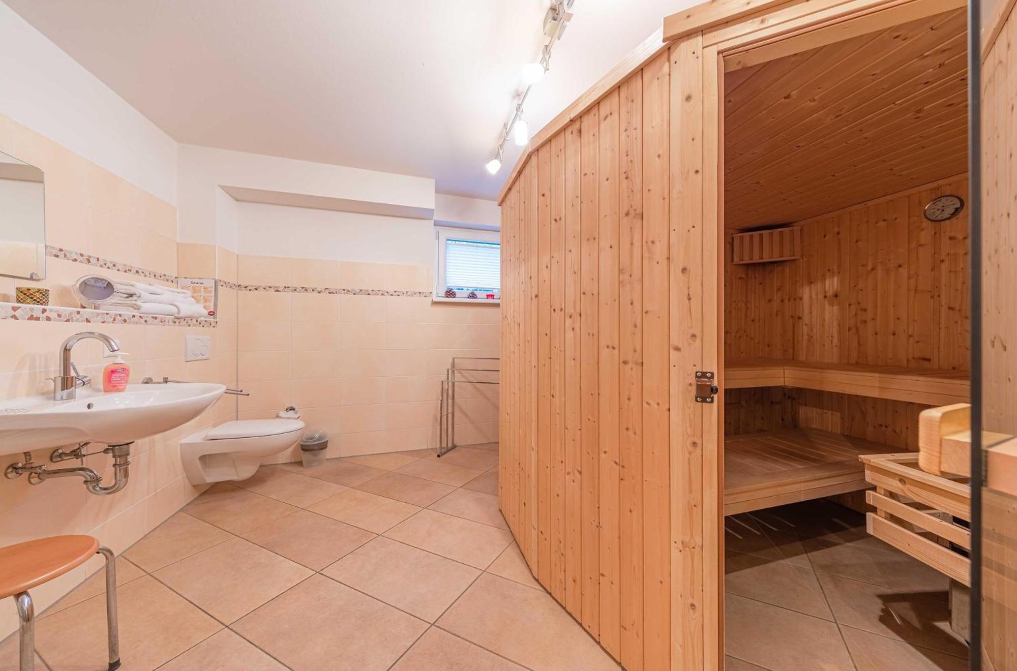 Havelquelle Mit Sauna Und Garten Kratzeburg Luaran gambar